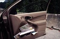 puerta coche accidente