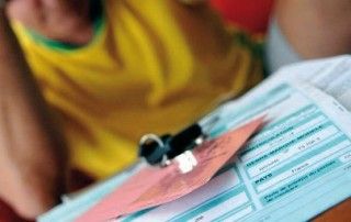NACIONALIDAD carnet conducir
